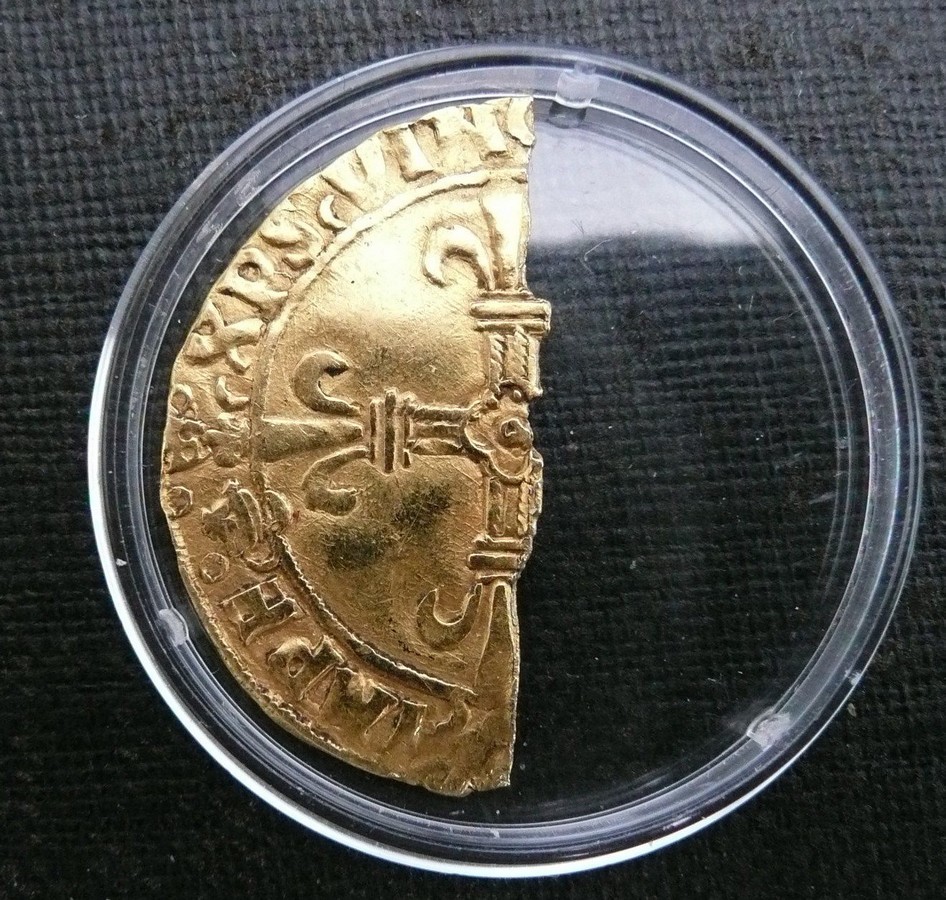 MONNAIES  LOUIS XI OU XII  12 monnaie d'or...Coupée !!! - 1,7 G-.jpg