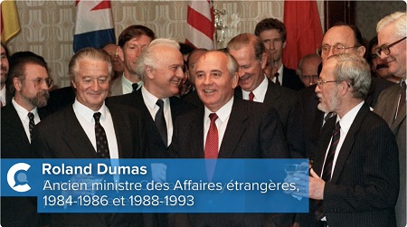 1990 - Roland Dumas - Accords de Moscou.jpg